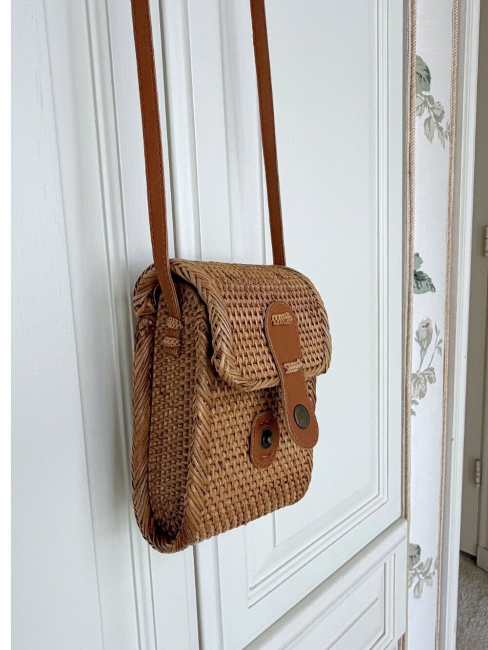 Rattan Woven Phone Crossbody Bag Boho Floral Lined Purse